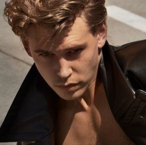 Meet your Posher, Amelia